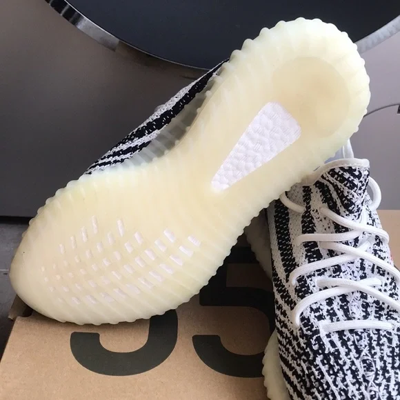 Yeezy Boost 350 V2